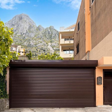 Apartment Busola Kotor Exteriér fotografie